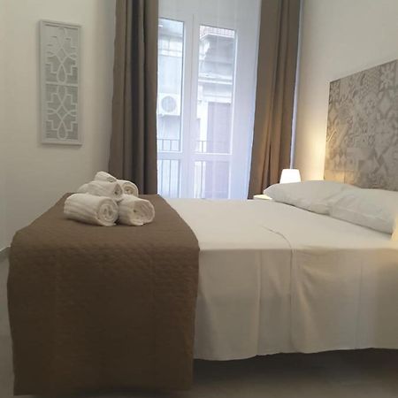 Апартаменты A Casa Dei 3 Катания Экстерьер фото